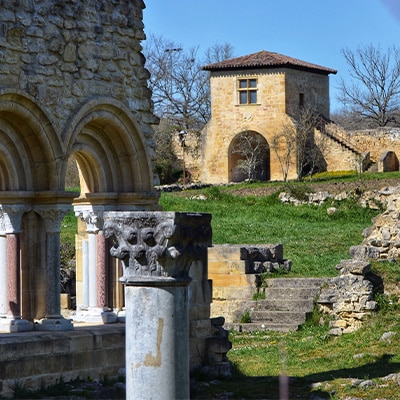 Abbaye de Bonnefont colones et chapitres