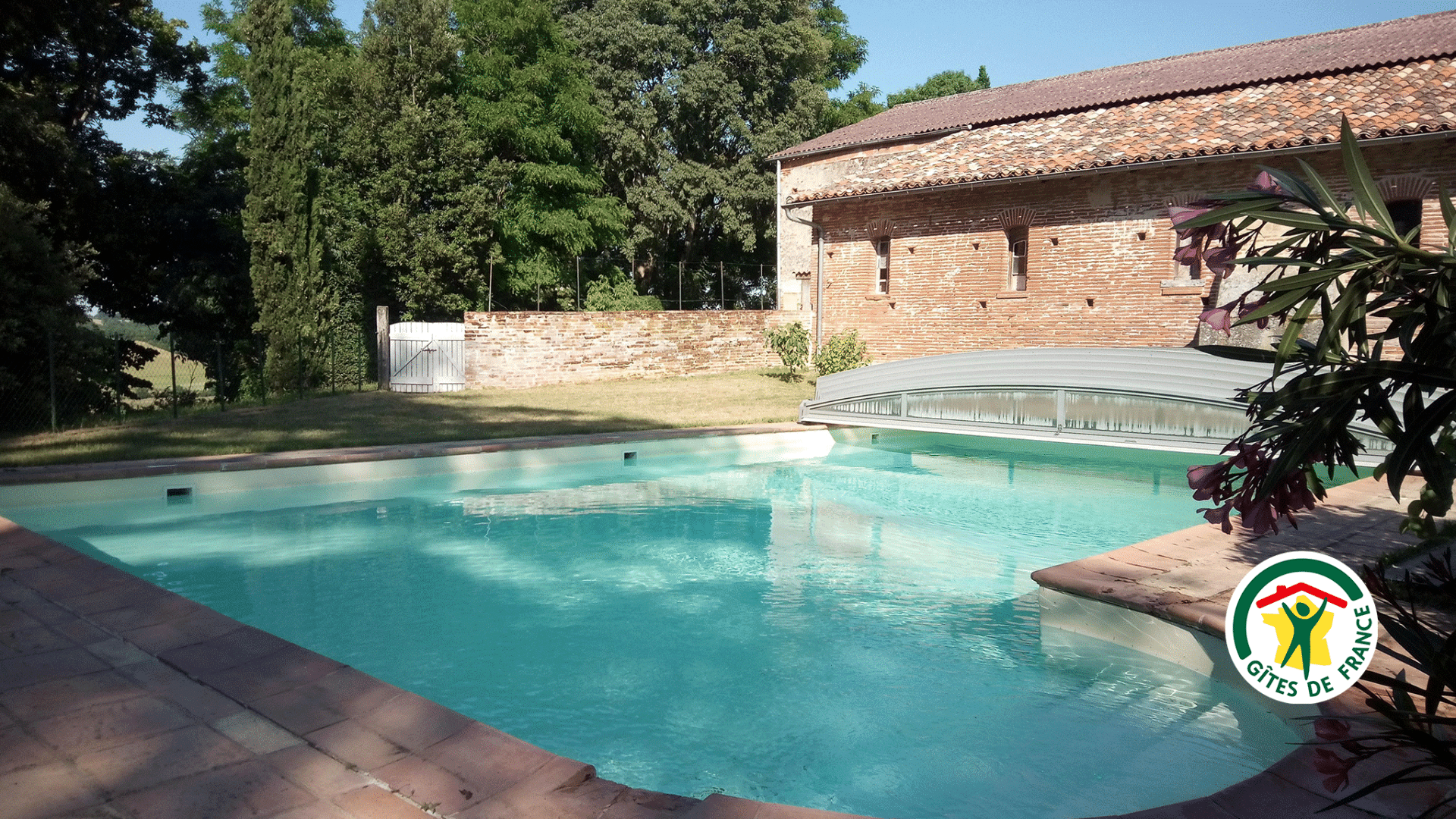 2-gîtes-avec-piscine-aux-portes-de-Toulouse